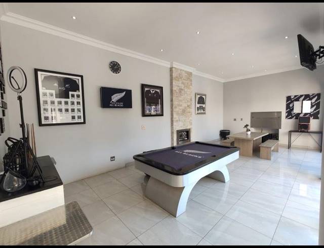 6 BEDROOM HOUSE FOR SALE IN MEYERSDAL NATURE ESTATE